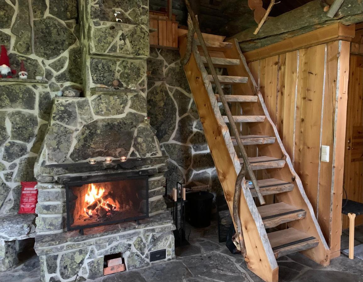 Logwood Chalet Luosto Exterior photo